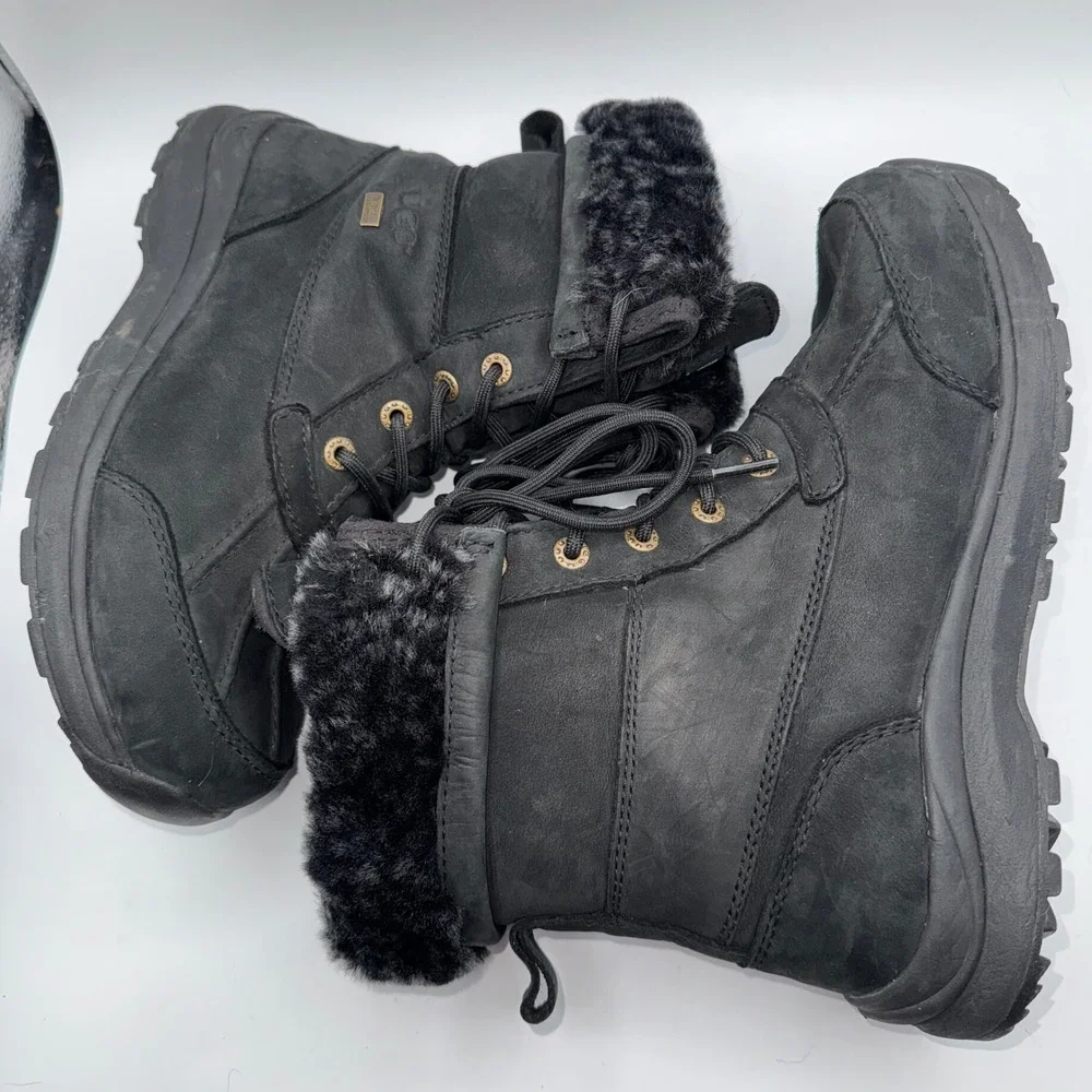 UGG ADIRONDACK BOOT III LEATHER SHEEPSKIN WOMEN'S 7 BOOTS Gray Leopard Fur Lined